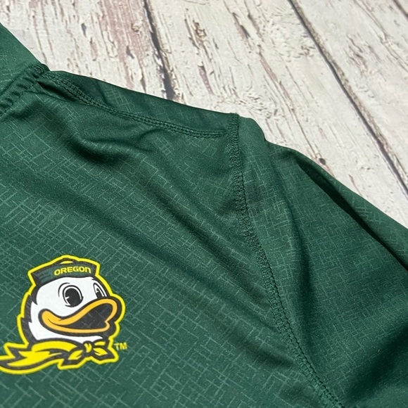 University of Oregon Ducks NCAA Colosseum Pullover Athletic Shirt - Picture 3 of 7
